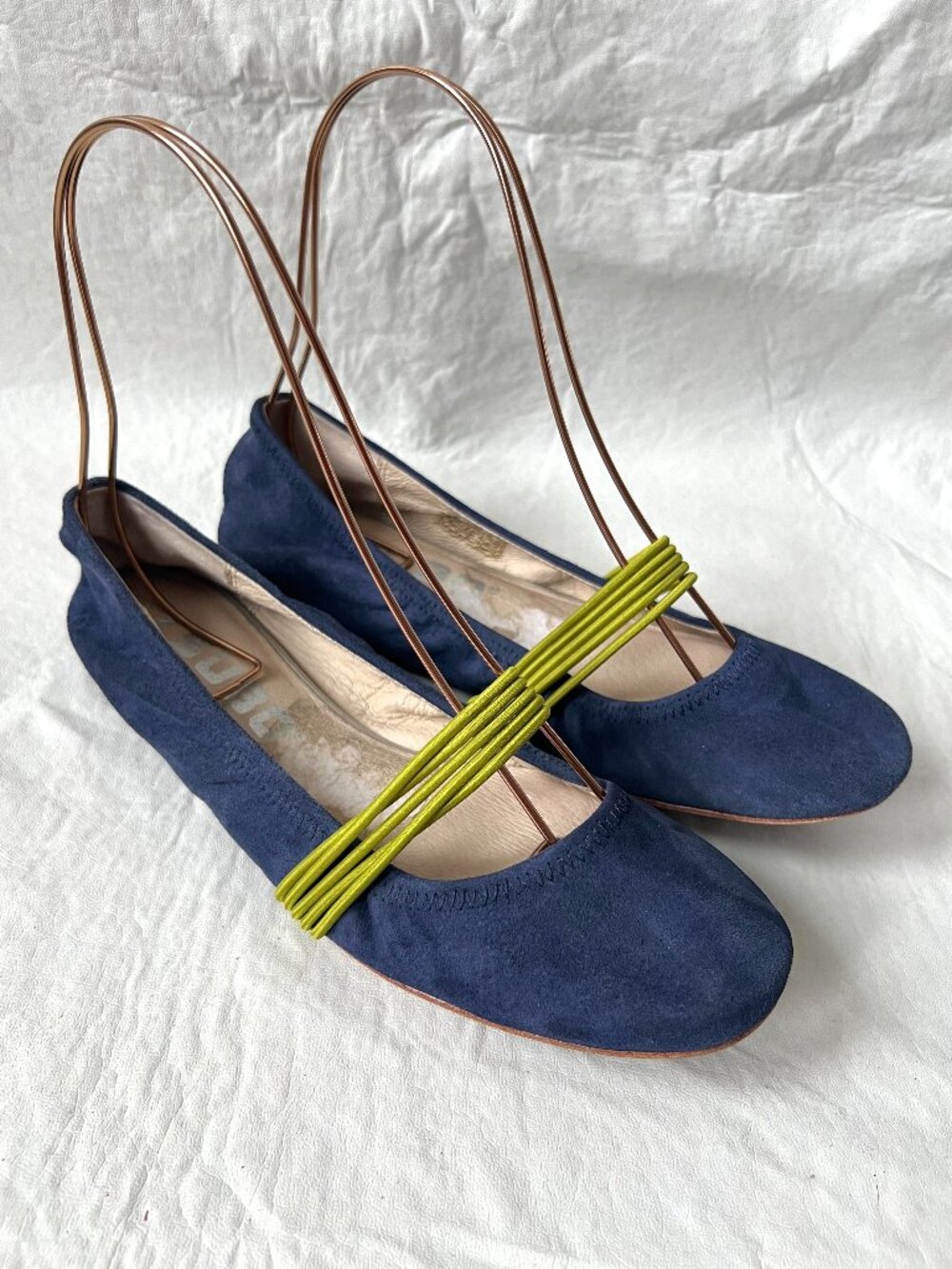 TSUBO mary jane flats Honnor Blue suede green elastic womens 8 slip on shoes